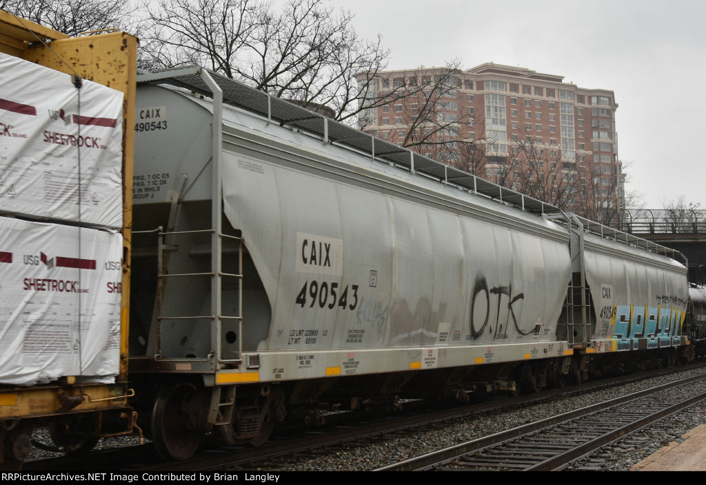 490543